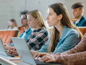 Top 5 Budget-Friendly Refurbished Laptops for Students